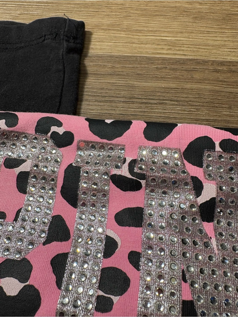Y2K 2011 Victoria’s Secret Pink Leopard Print Rhinestone Foldover Yoga Pants - Picture 4 of 8